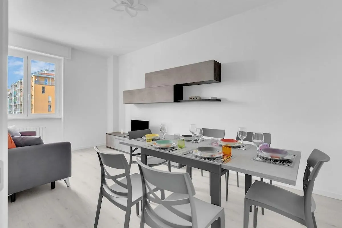 Metro M2 Famagosta-Appartamento X5-Self Check-In ميلان 0*,  إيطاليا